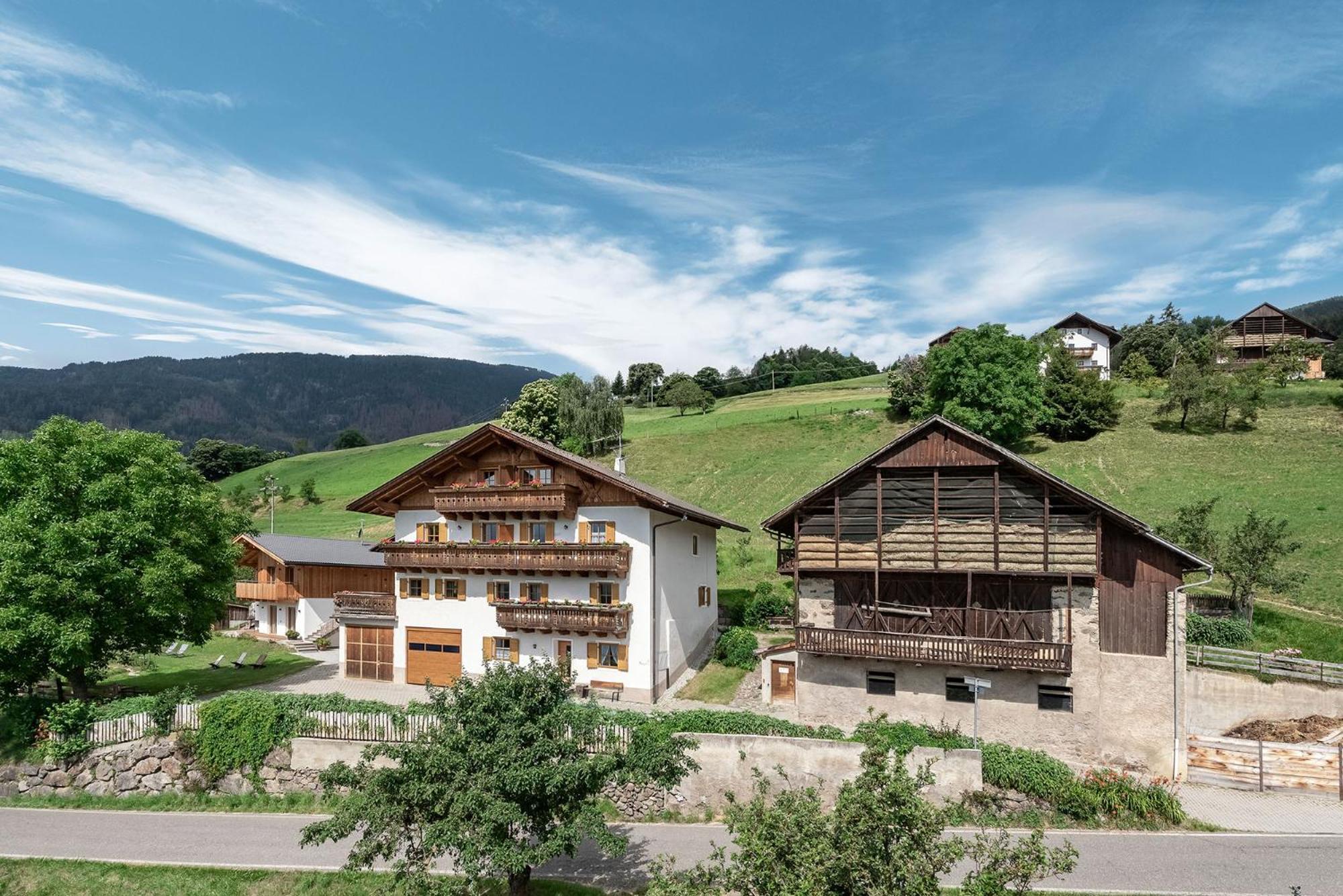 Hauserhof Chalet In Villanders - Moderne Wohnungen Mit 2 Badezimmer Und 2 Schlafzimmer エクステリア 写真